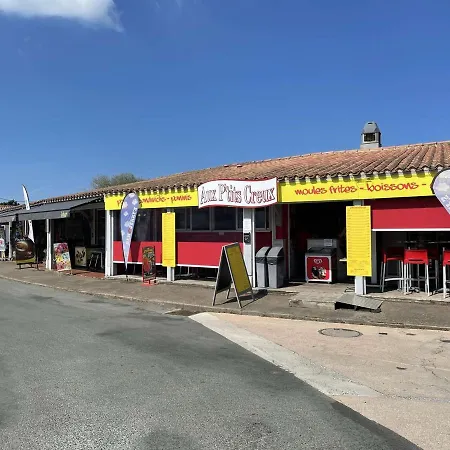 Maison Renovee Avec Piscine, A 1,5 Km Du Centre Et Proche Mer, Pour 3 Personnes A - Fr-1-224a-62